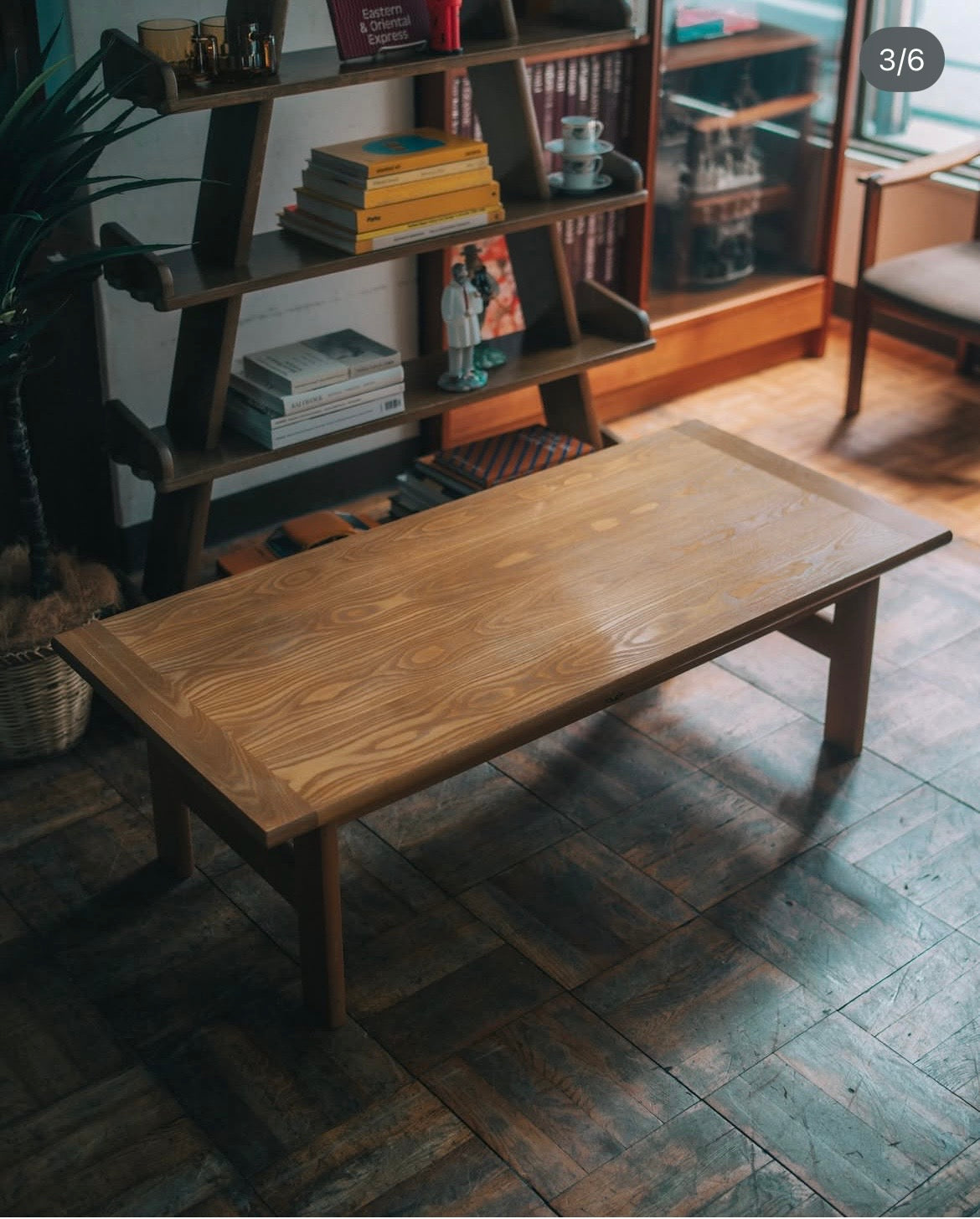 FUJI FURNITUREローテーブル