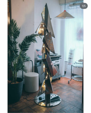 WRIGHT TOTEM