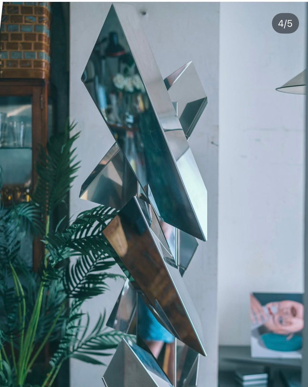 WRIGHT TOTEM